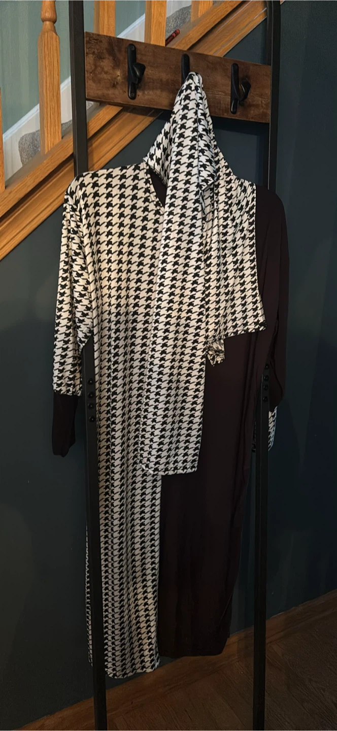 Houndstooth Print Dress / abaya for girl with Scarf - photo 2
