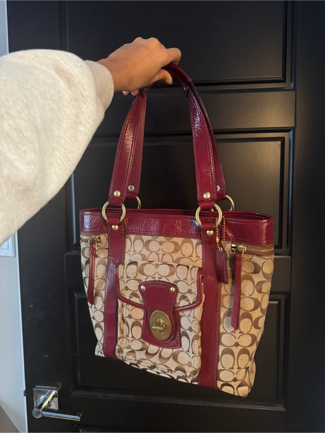Coach legacy shoulder bag - photo 2