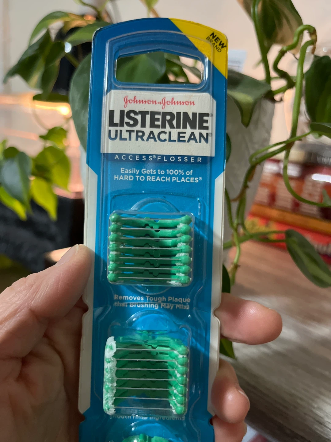 Listerine Ultraclean Access Flosser Refill Heads - photo 2