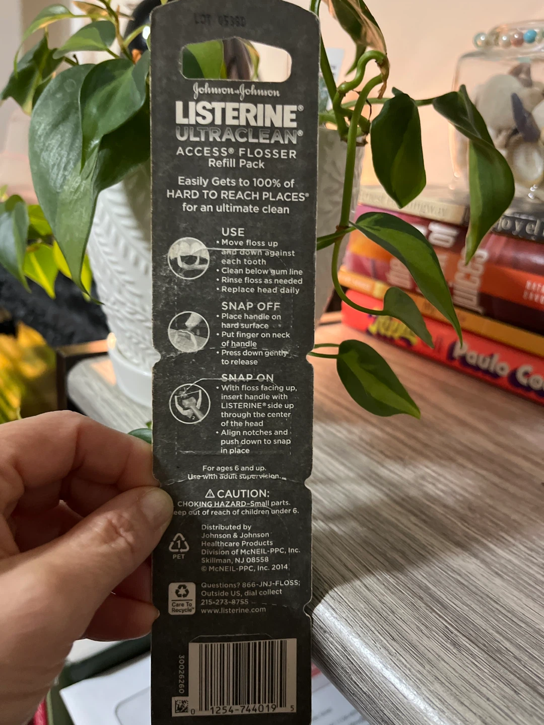 Listerine Ultraclean Access Flosser Refill Heads - photo 4