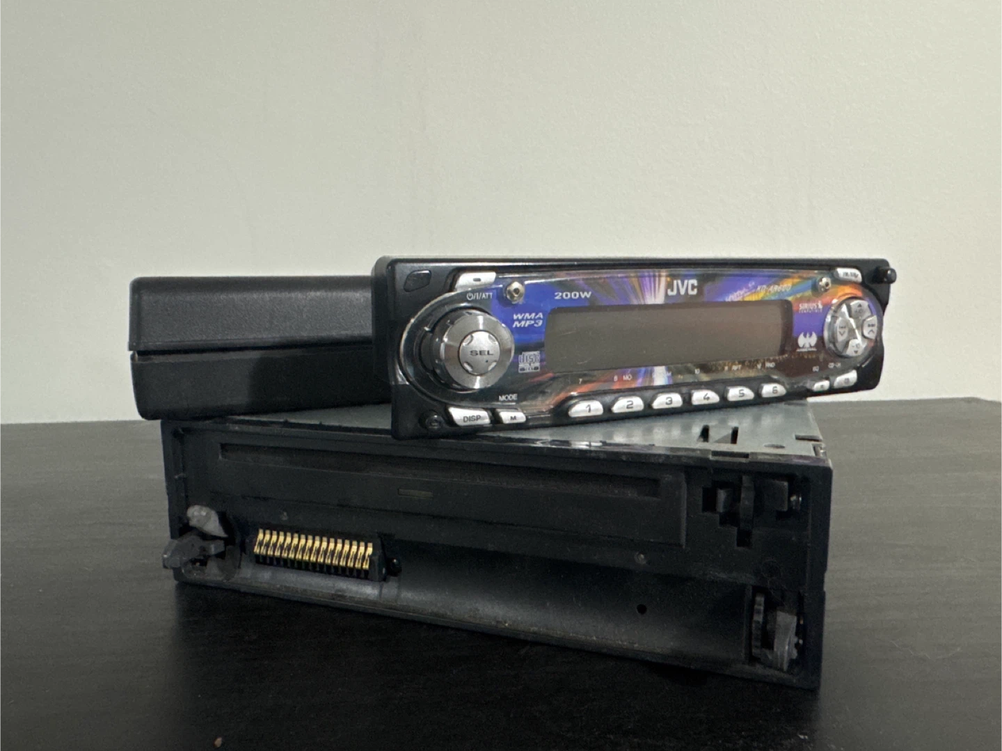 JVC KD-AR600 Car Stereo Receiver