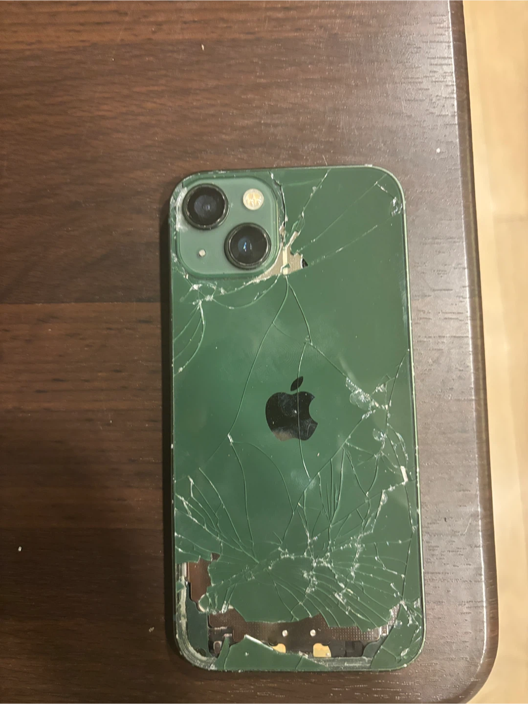 Green iPhone 13 - For Parts/Repair - photo 4