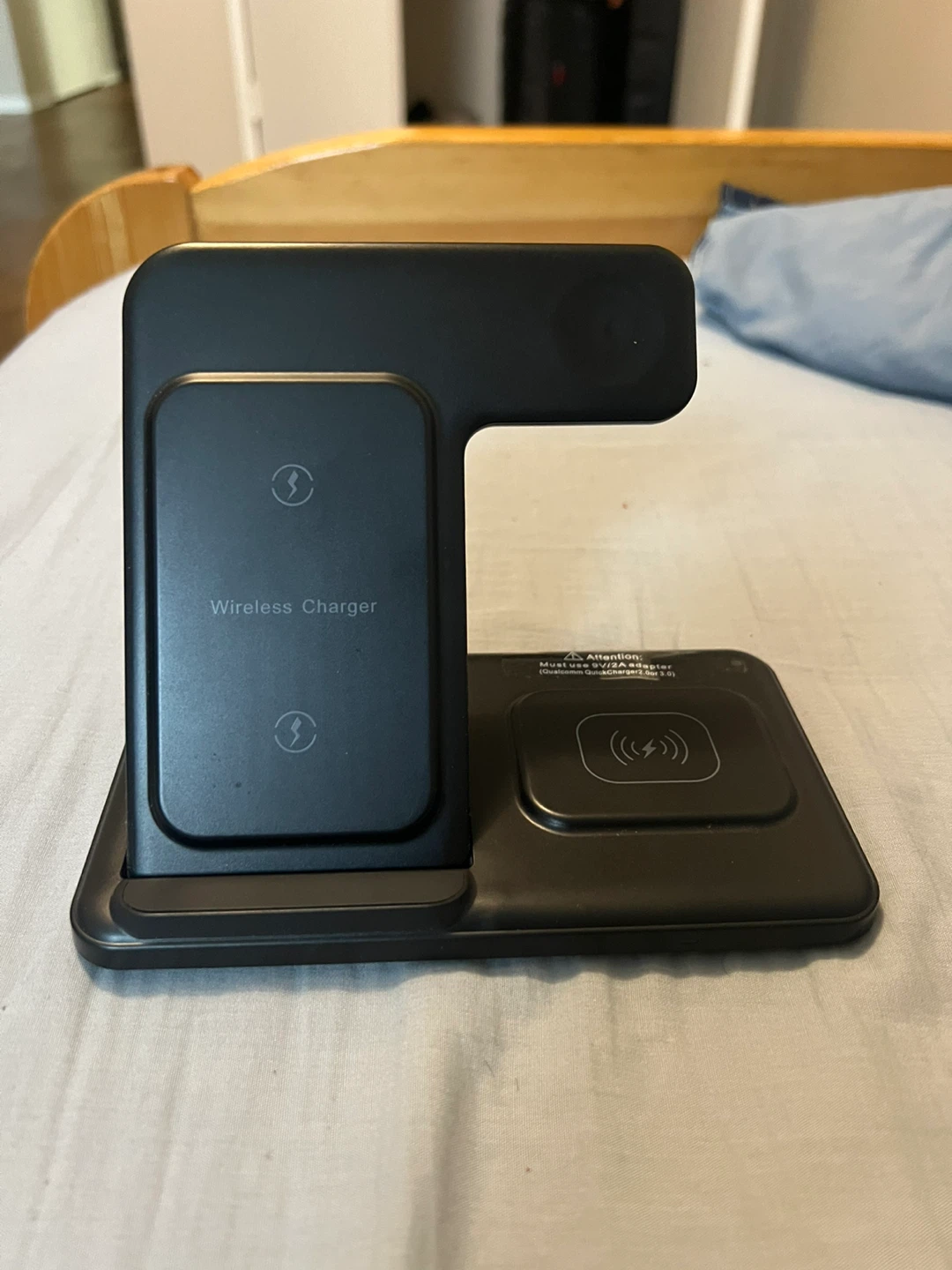 3-in-1 Wireless Charger Stand - photo 2