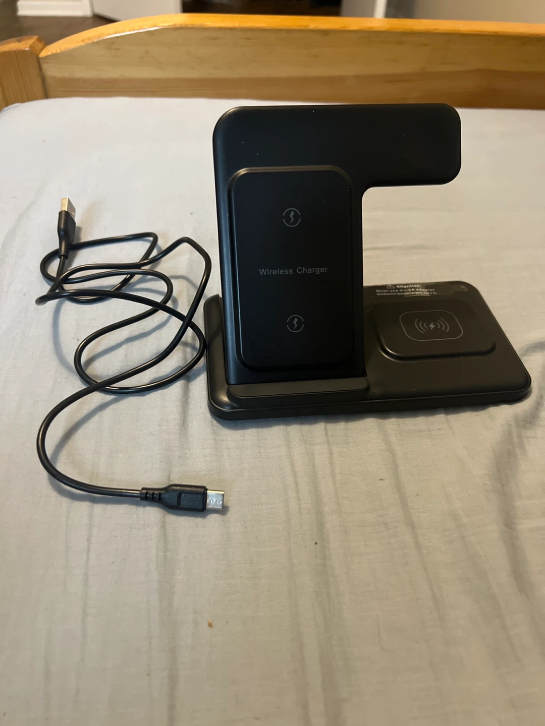 3-in-1 Wireless Charger Stand - photo 5