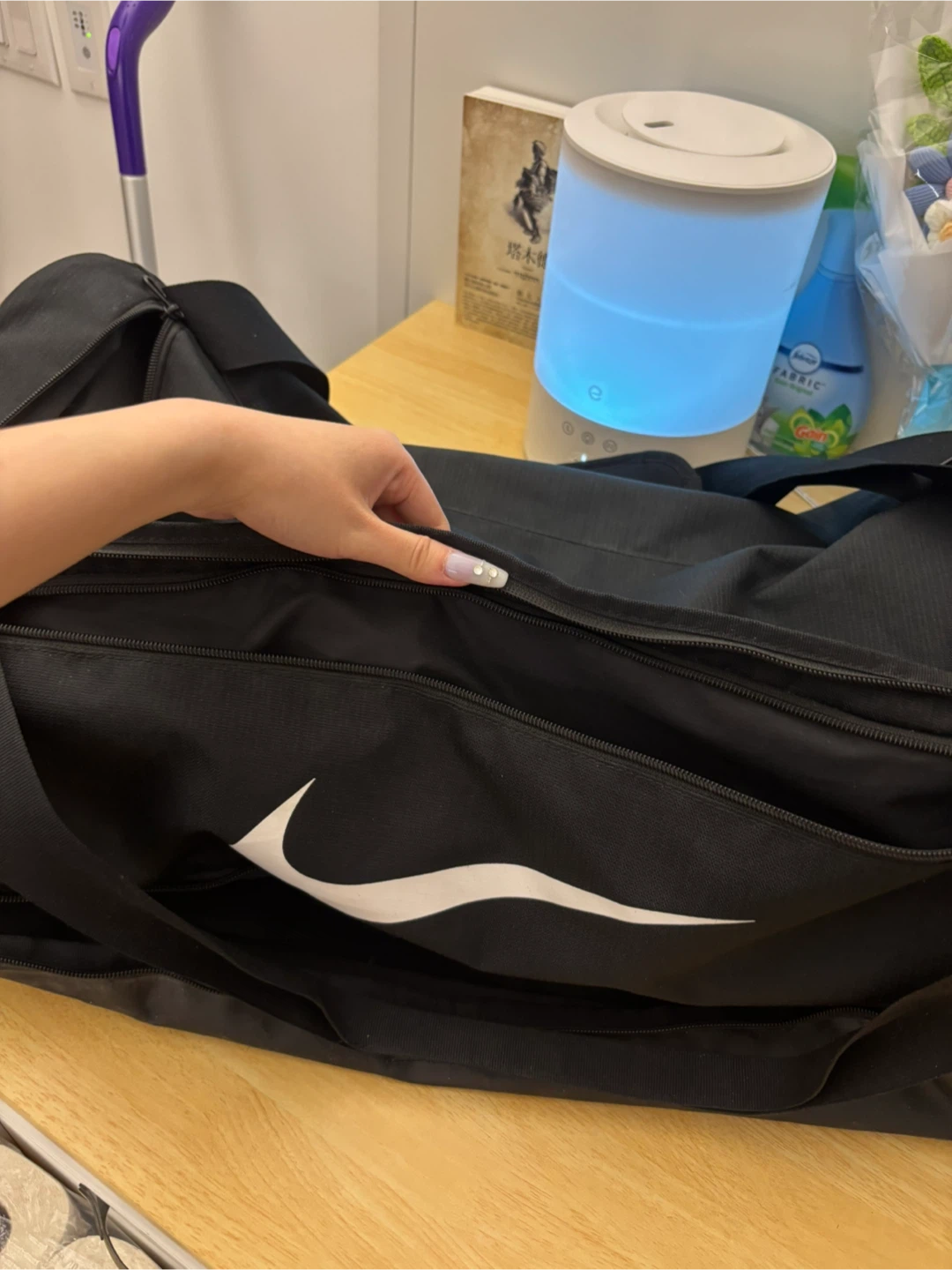 Nike Black Duffel Bag - photo 2