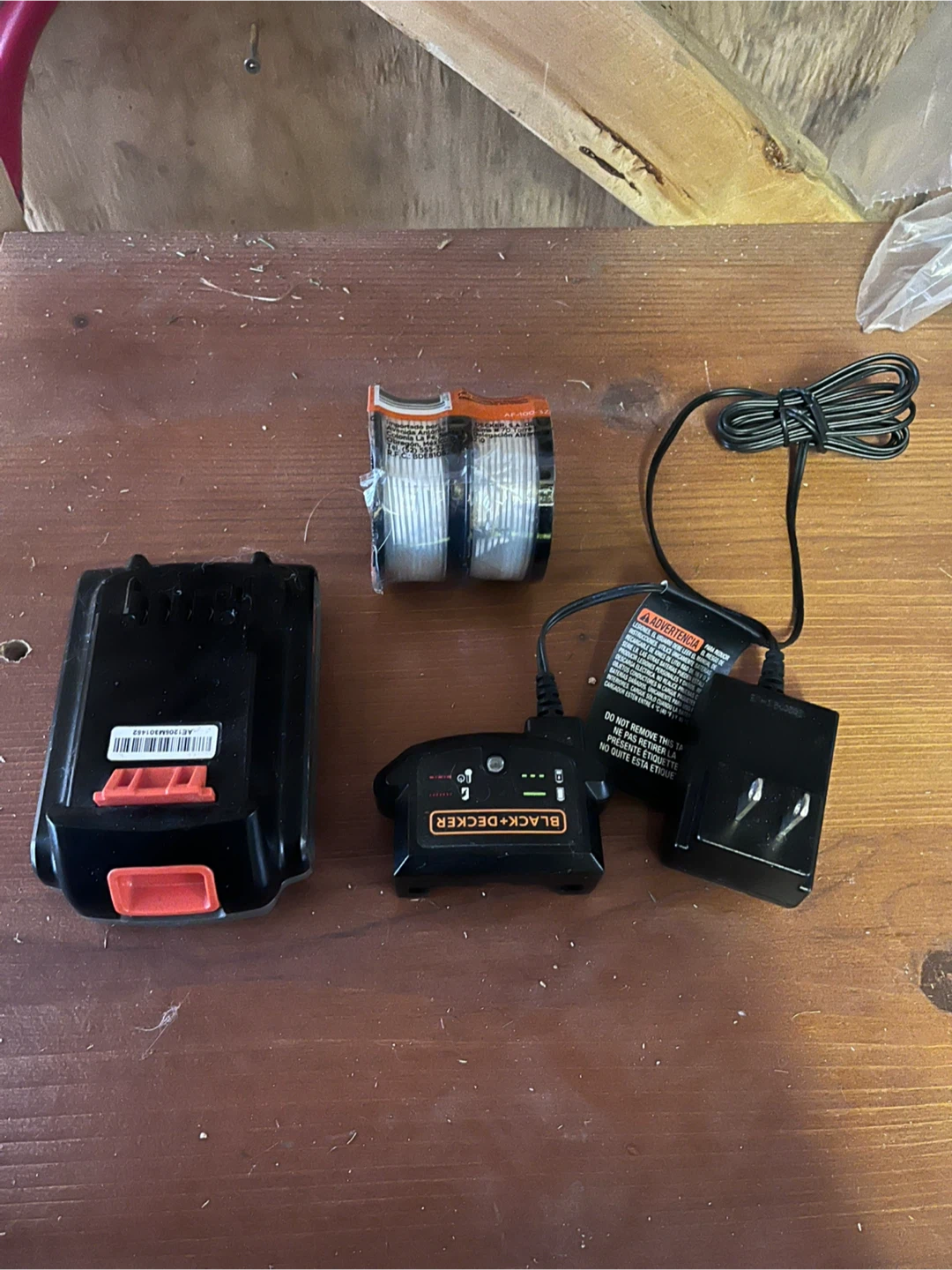 Black decker string trimmer - photo 2