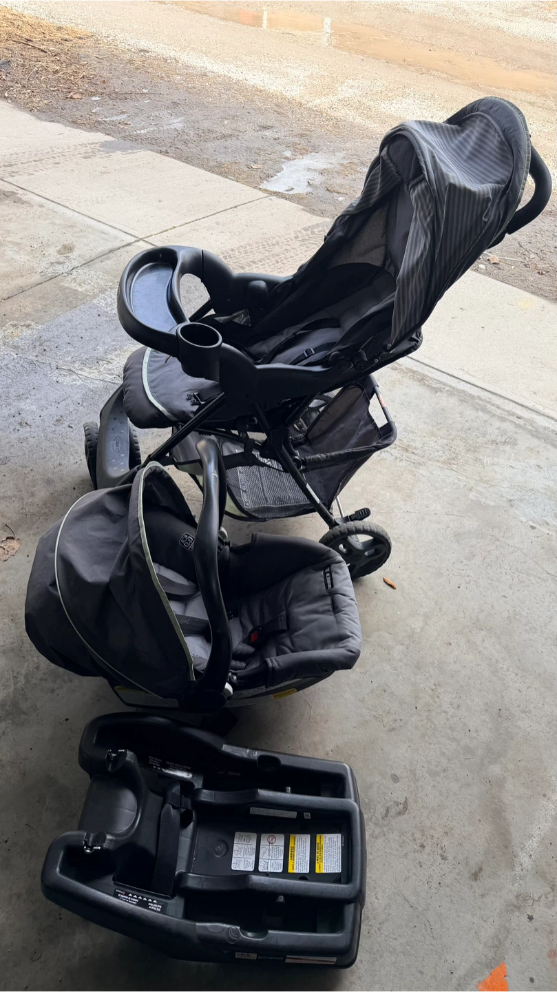 Graco Travel System Stroller and Car Seat - photo 2