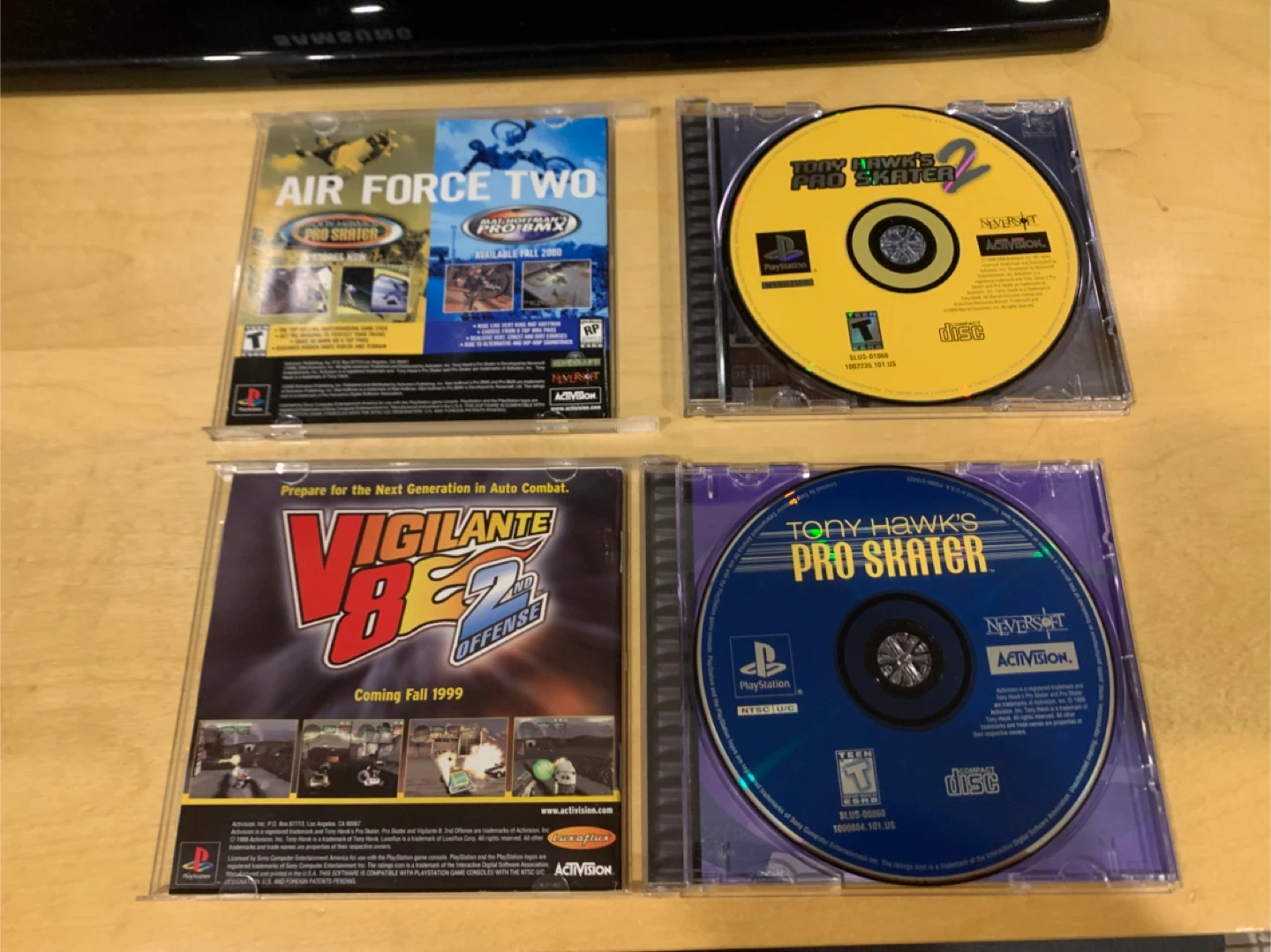 Ps1 PlayStation 1 Tony Hawk 1 & 2 games - photo 3
