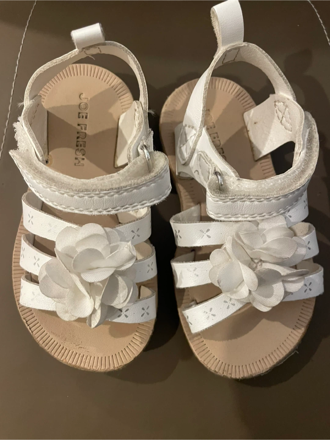 Joe Fresh White Floral Baby Sandals