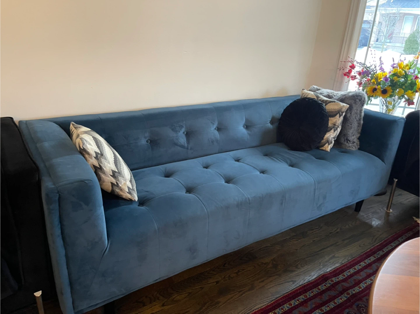 Blue Velvet Tufted Sofa - photo 2