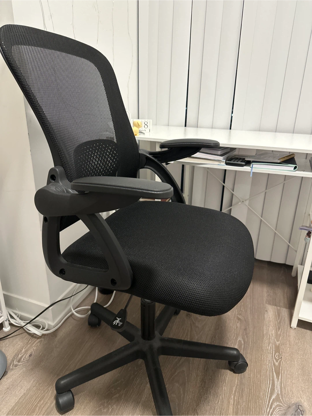 Black Ergonomic Office Chair - photo 2