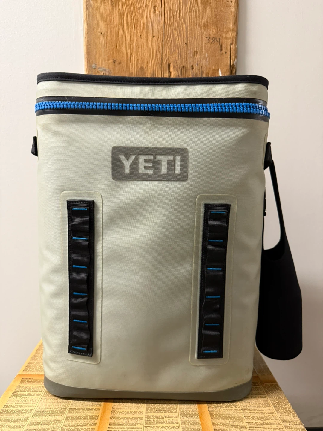 YETI 24 Hopper Soft Cooler - Blue and Grey