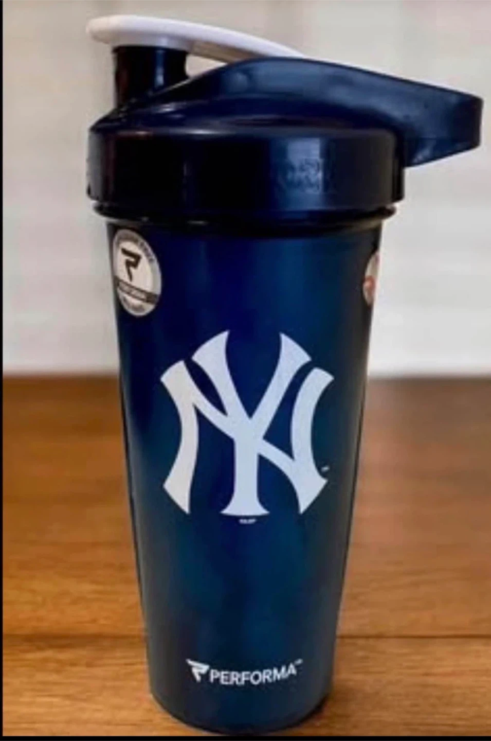 PERFORMA New York Yankees Shaker Bottle - photo 3