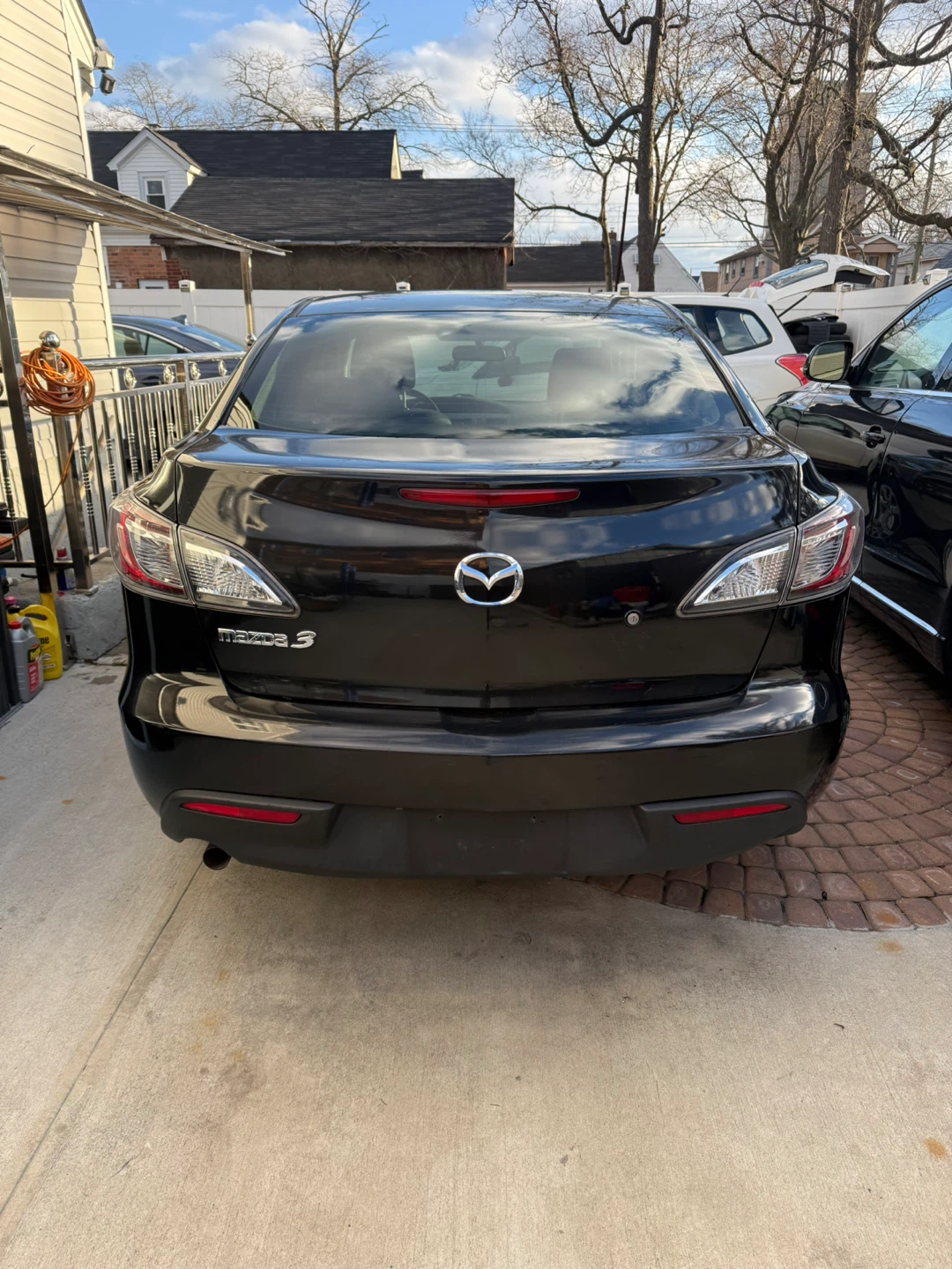 2011 Black Mazda 3 I sport 97100 miles - photo 4