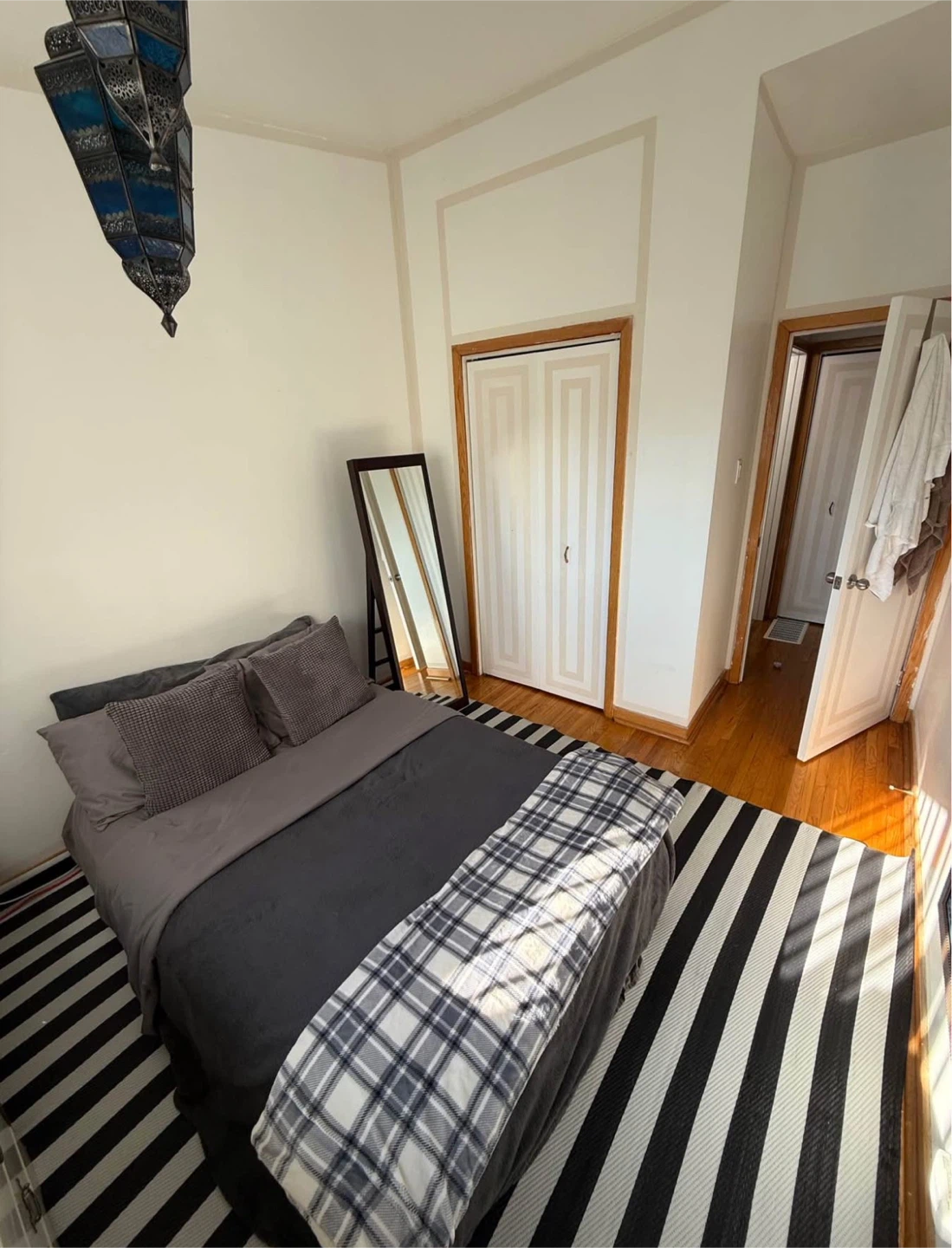 Room for lease 1,200 - photo 2
