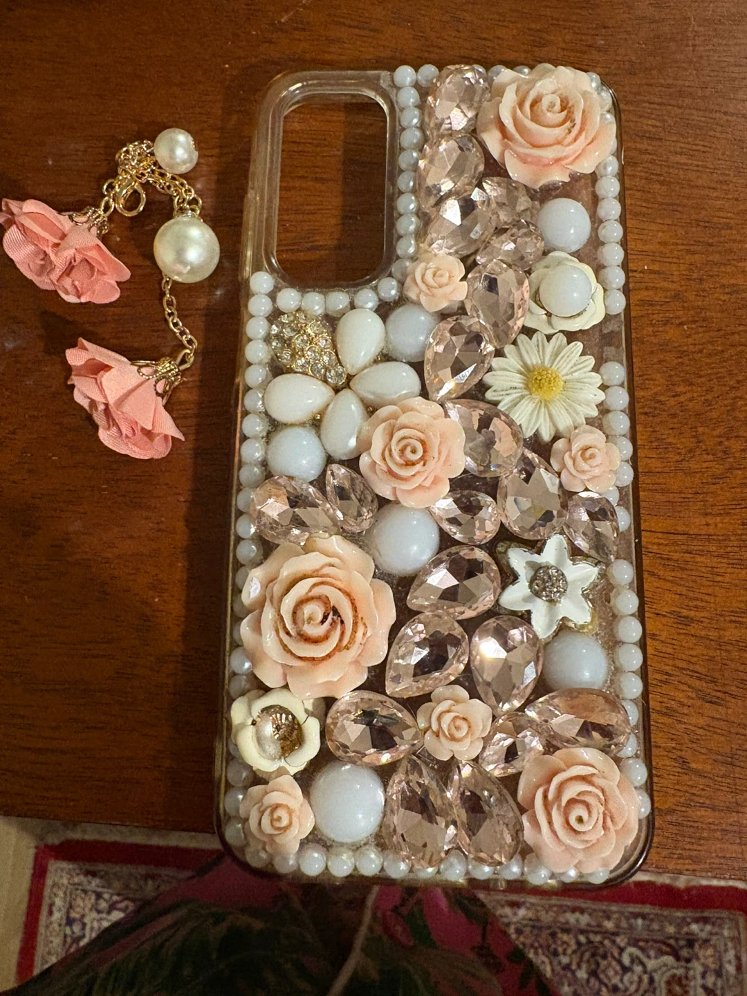 Embellished Phone Case with Flowers and Pearls - photo 3