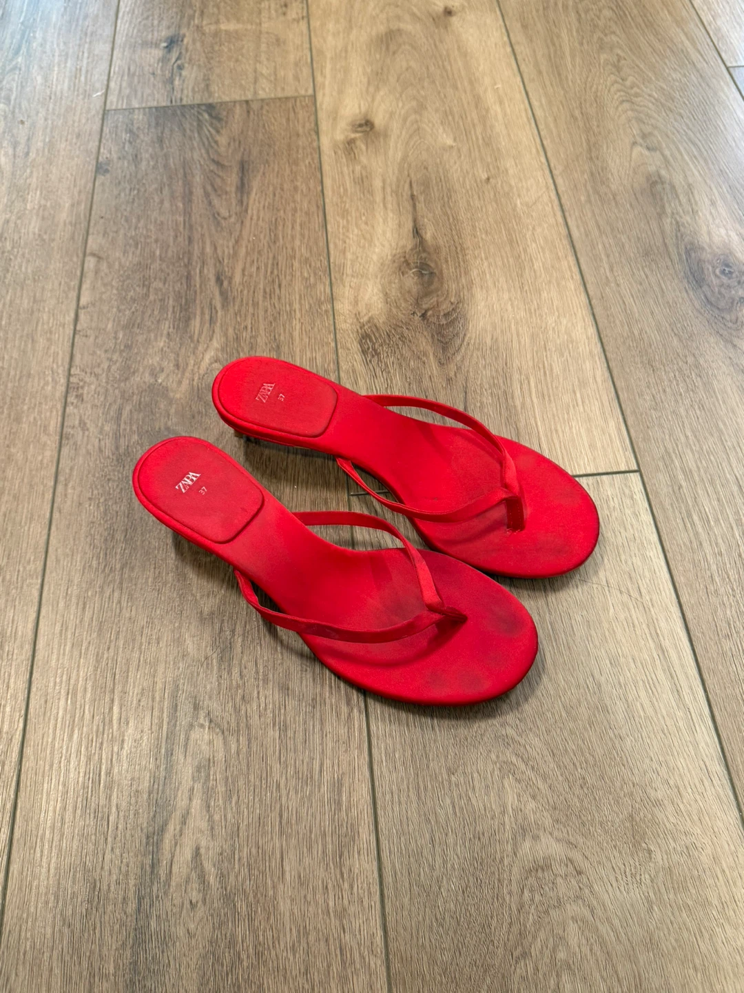 red zara kitten heels