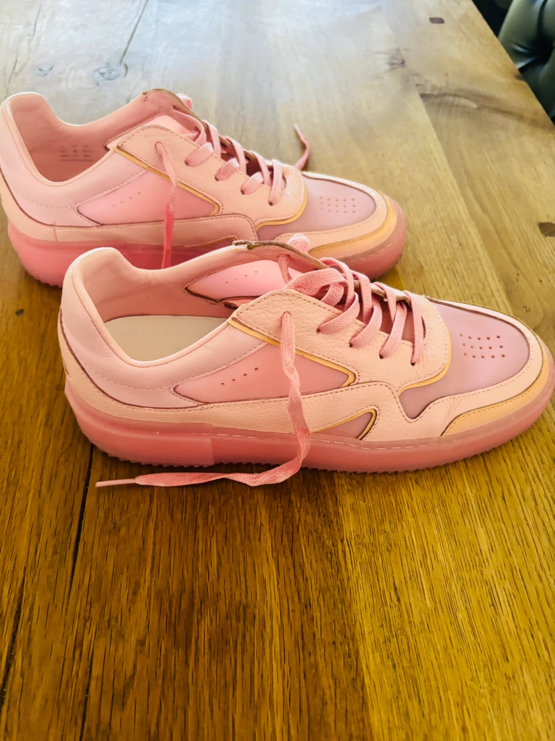 Stuart Weitzman Pink Leather Sneakers - photo 2