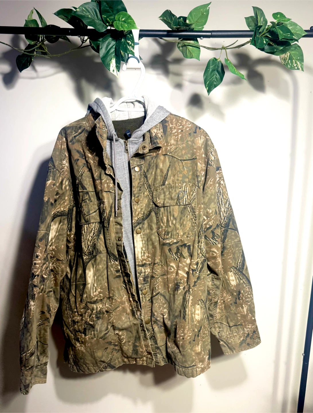 Men's Camo Hooded Jacket