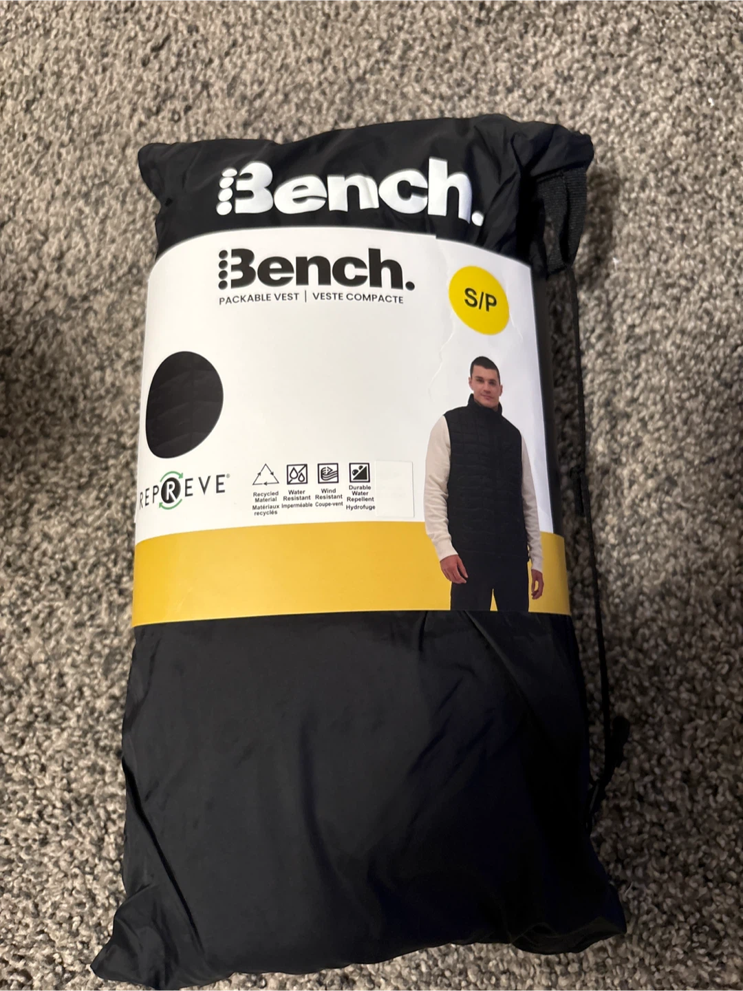 New Mens Small Bench Packable Vest