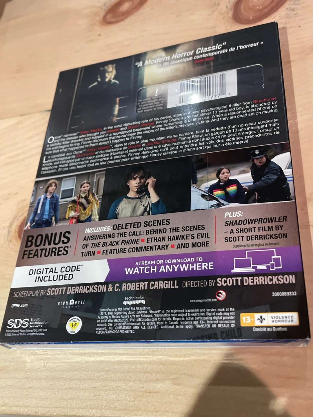 The Black Phone Blu-ray + DVD Collector's Edition BNIB - photo 2