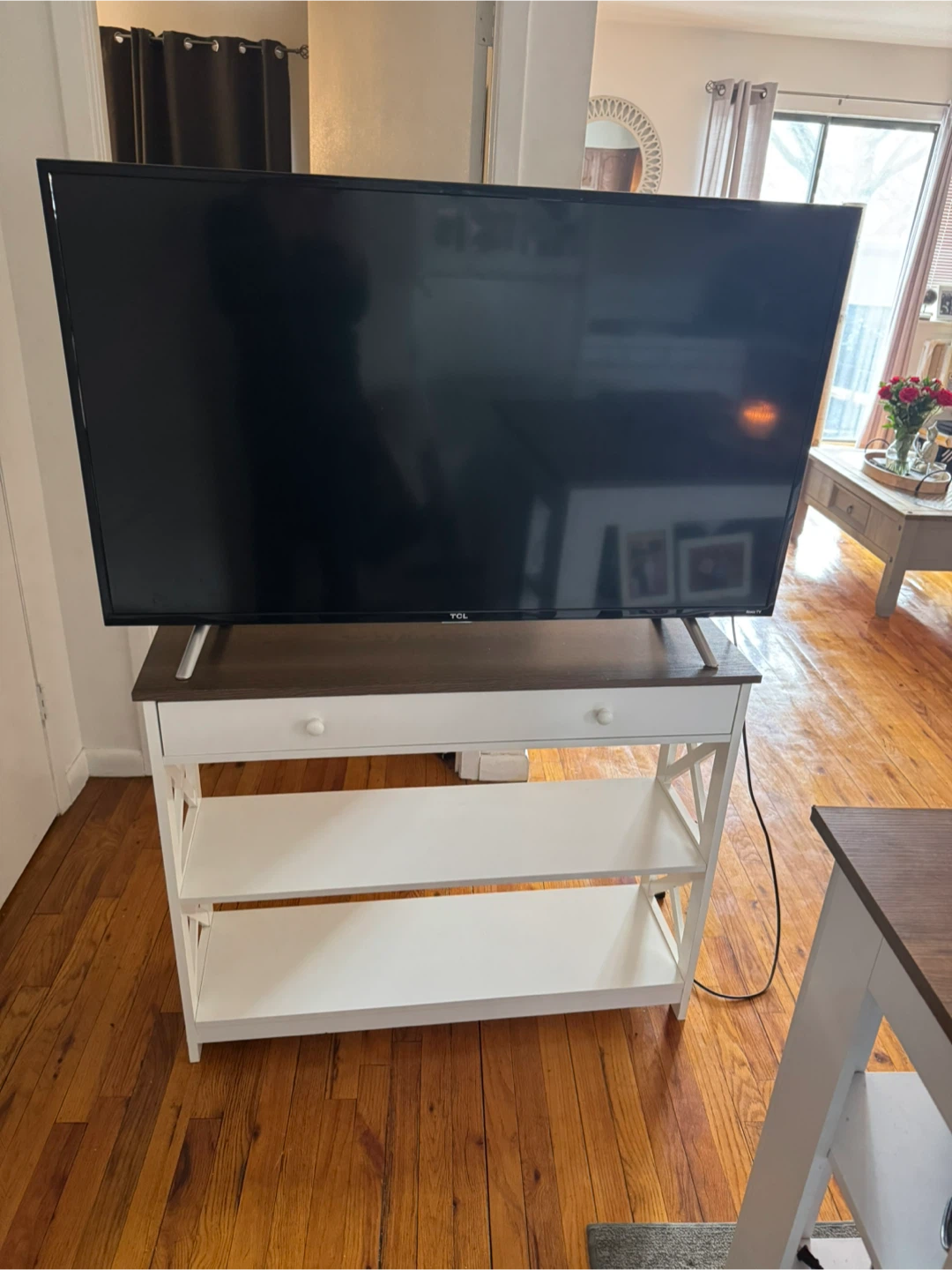 TCL 49" Smart TV - photo 2