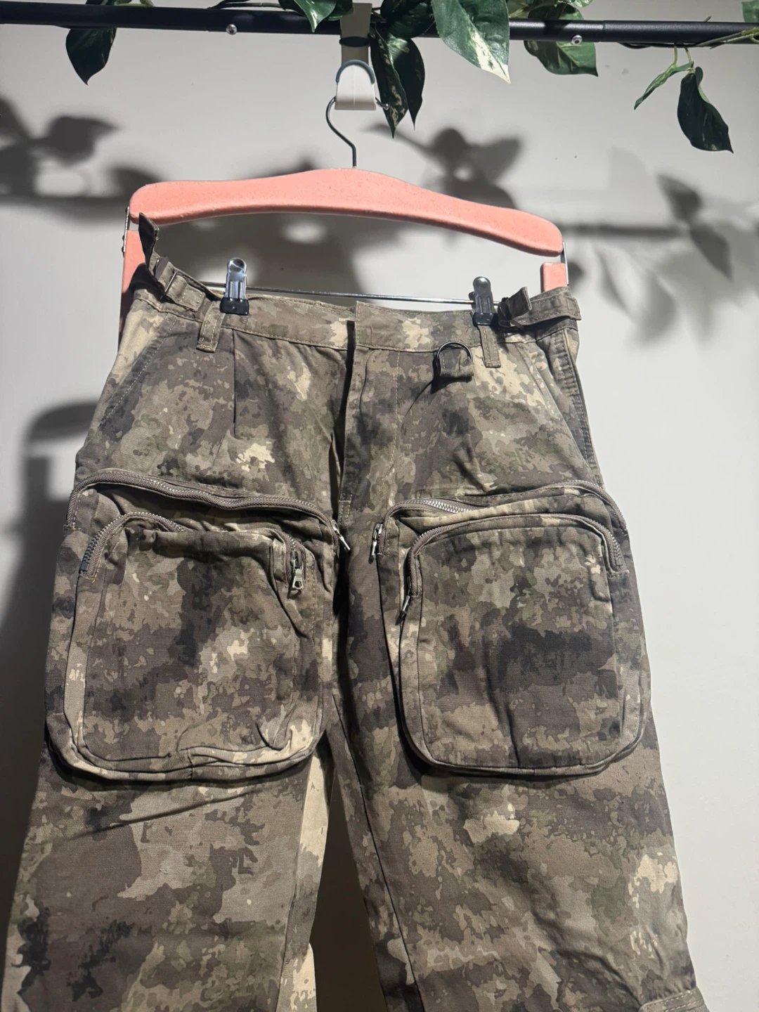MNML Camo Cargo Pants - photo 2