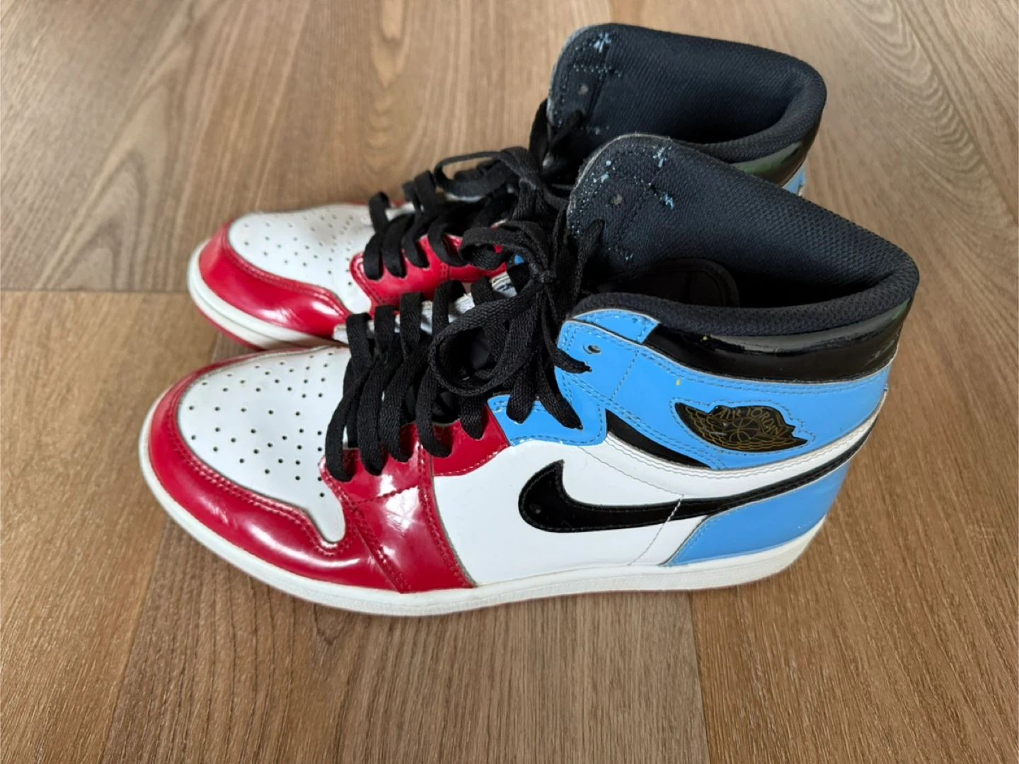 Air Jordan 1 Retro High OG size 9.5