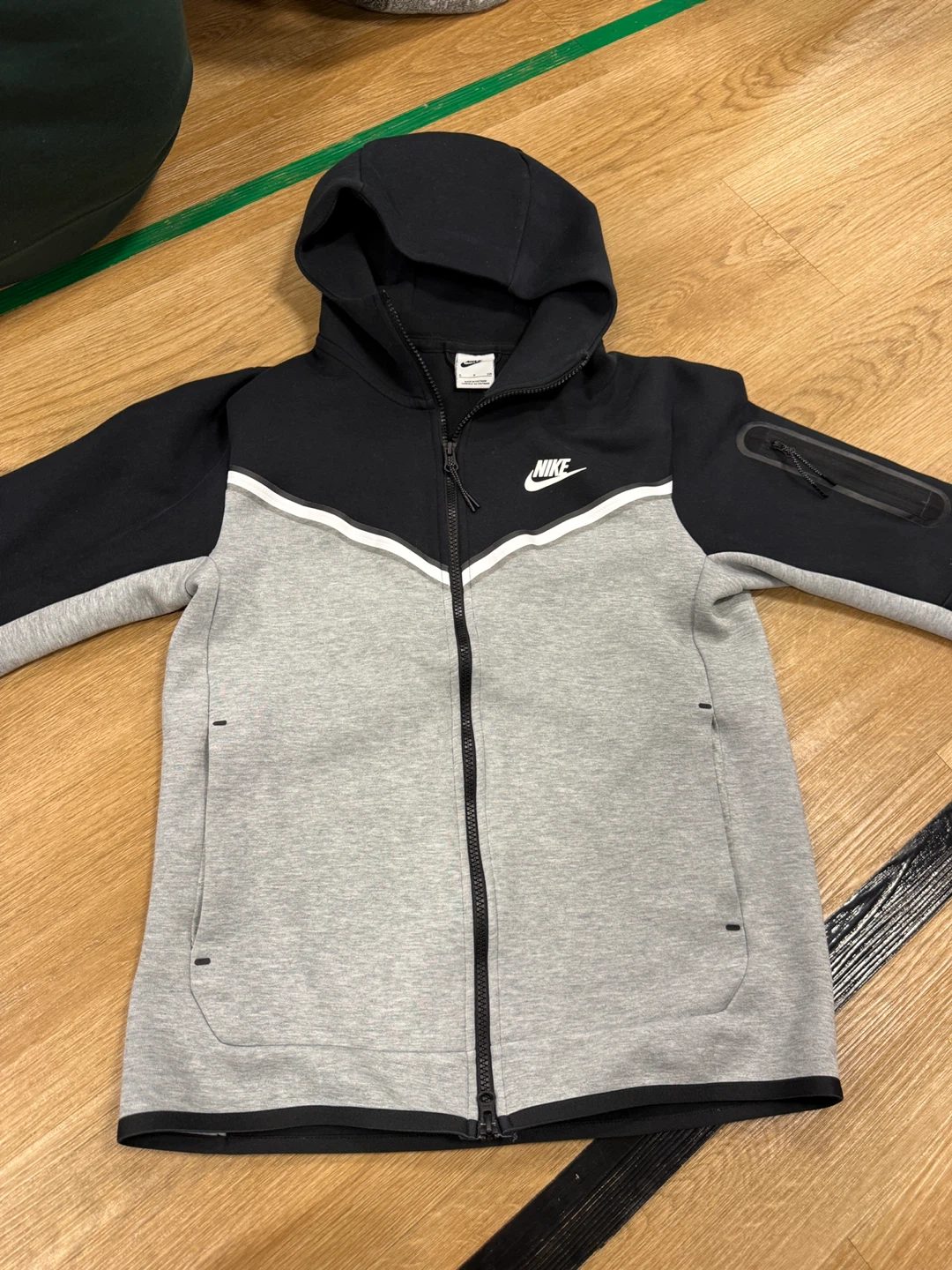 Nike Tech Fleece Full Zip Hoodie - Grey/Black Size S