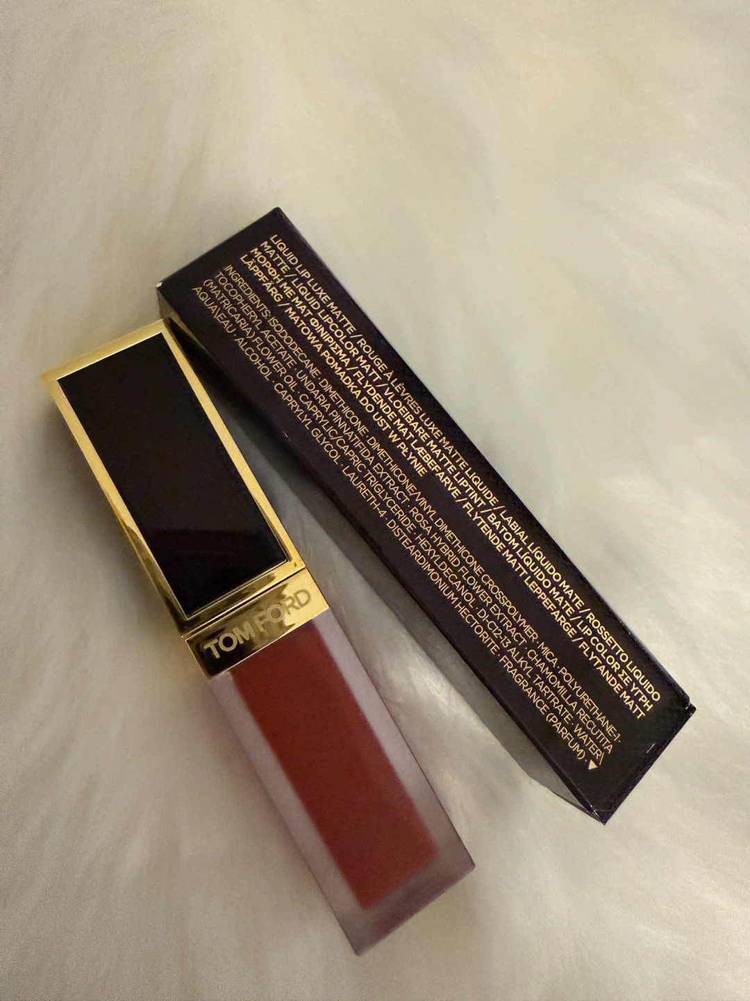 Tom Ford Liquid Lip Luxe Matte #133 Scarlet Stiletto - photo 2