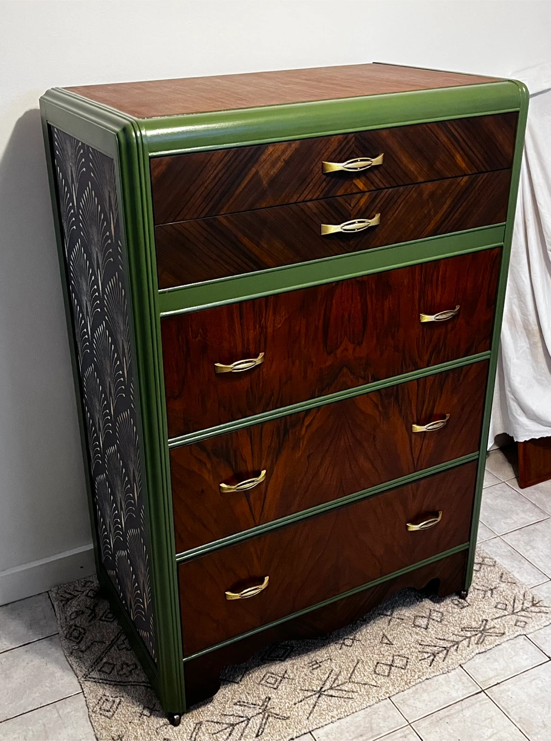 Restored Art Deco Dresser - photo 4