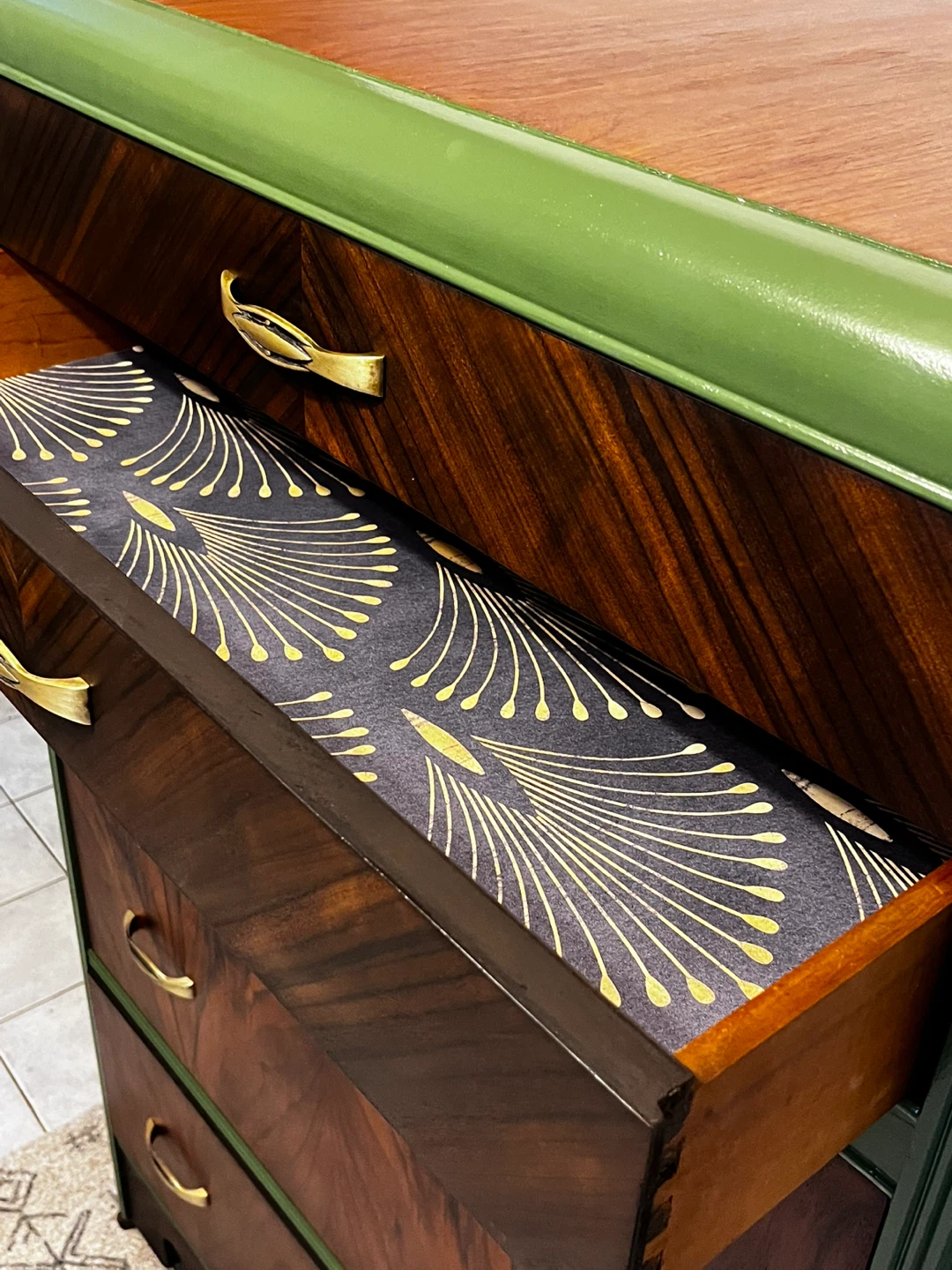Restored Art Deco Dresser - photo 5