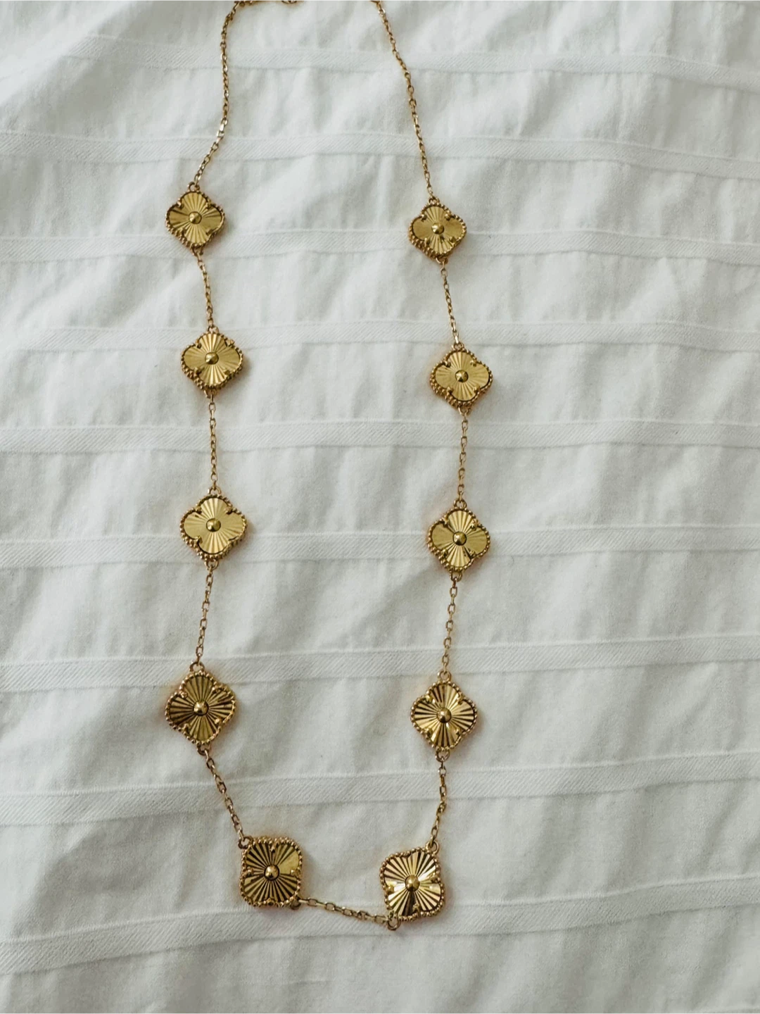 18K Solid Gold Van Cleef & Arpels Alhambra Necklace - photo 2