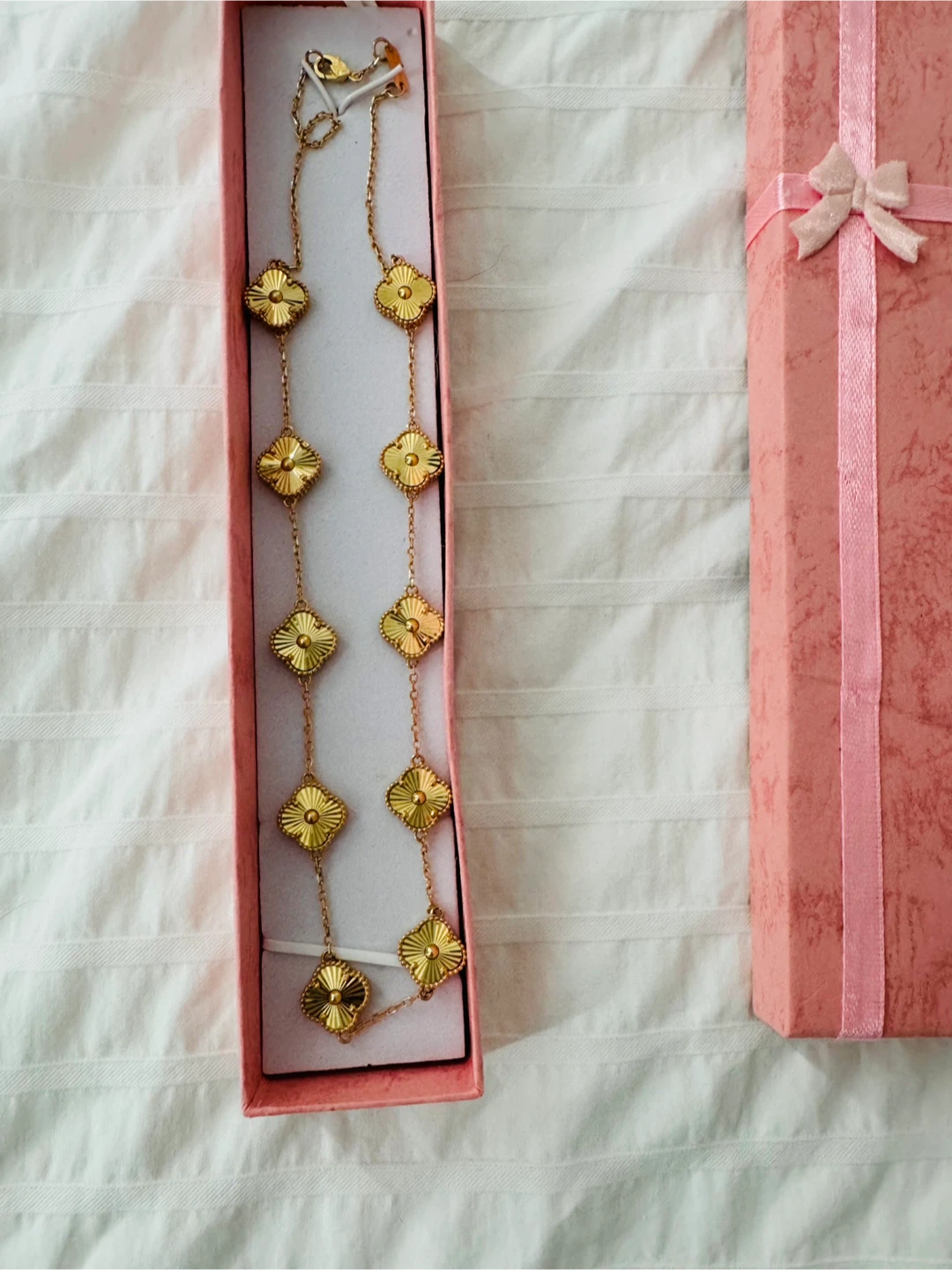 18K Solid Gold Van Cleef & Arpels Alhambra Necklace
