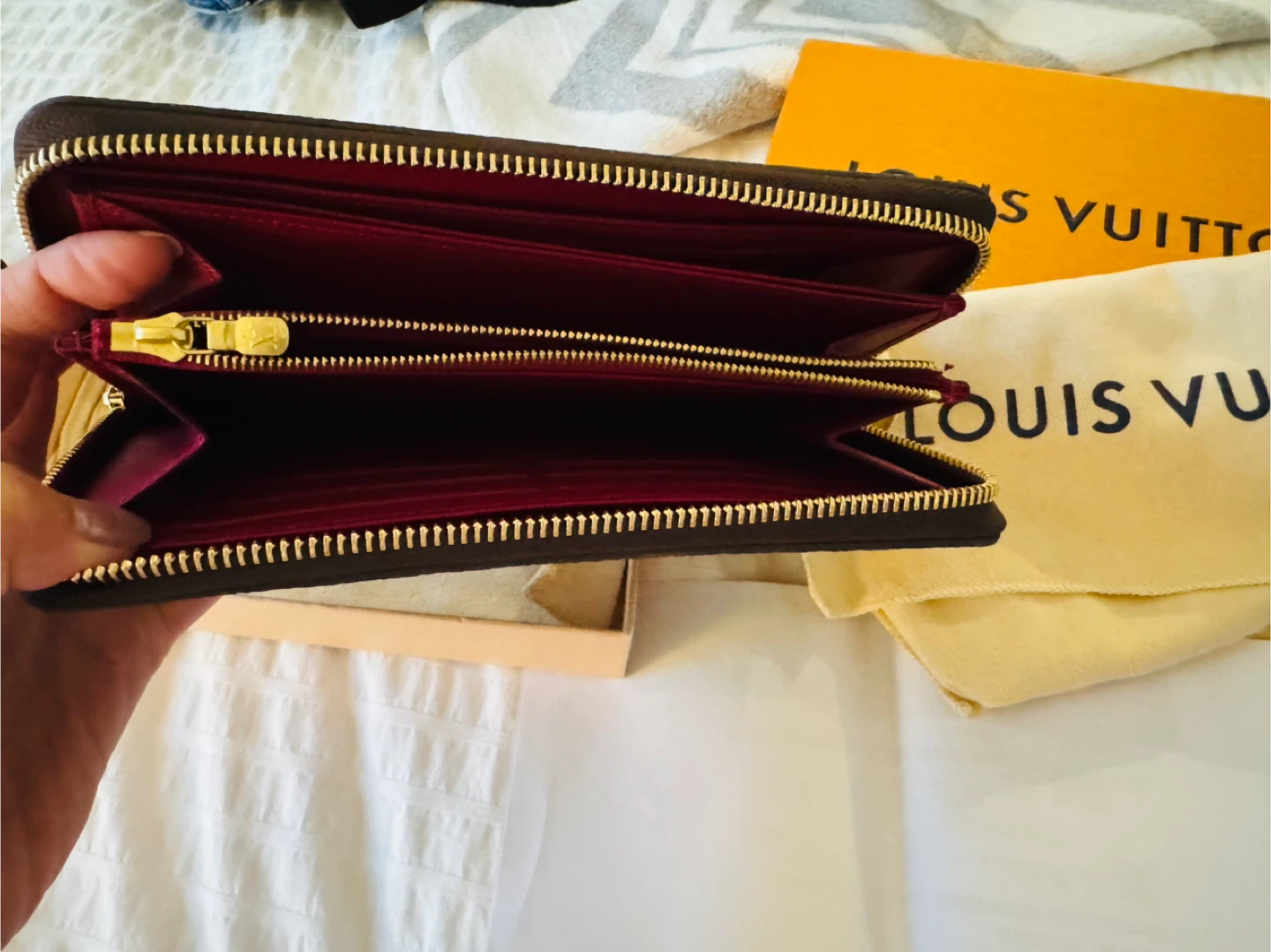 Authentic Louis Vuitton Monogram Zip Around Wallet