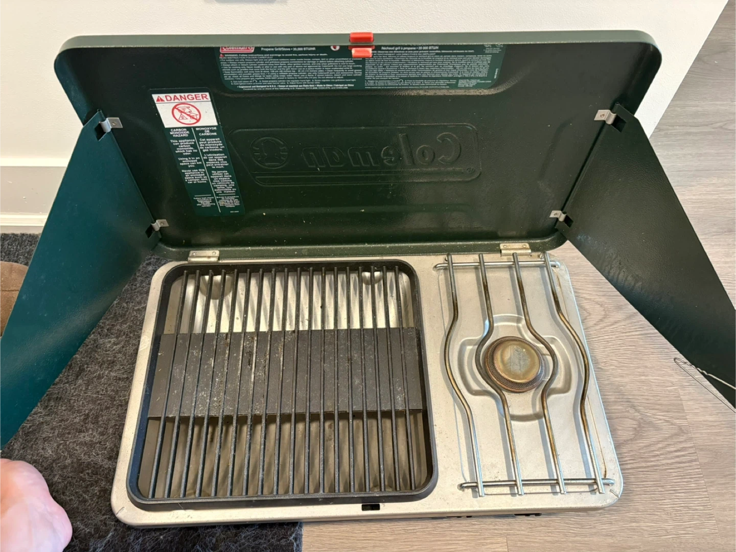 Coleman Propane Camp Stove with Grill - photo 2