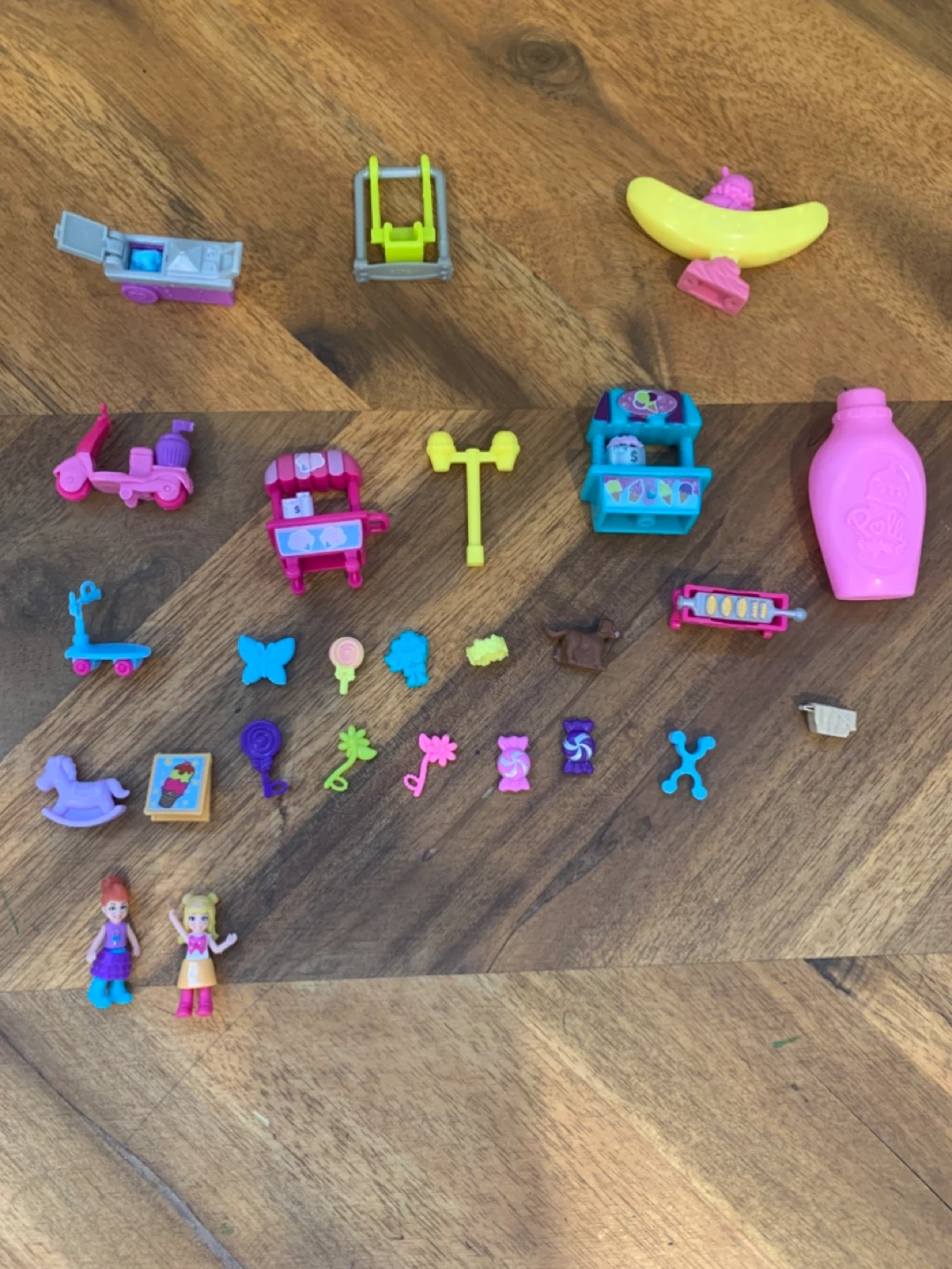 Polly Pocket Ice Cream Sweet Surprise Compact Playset - photo 2