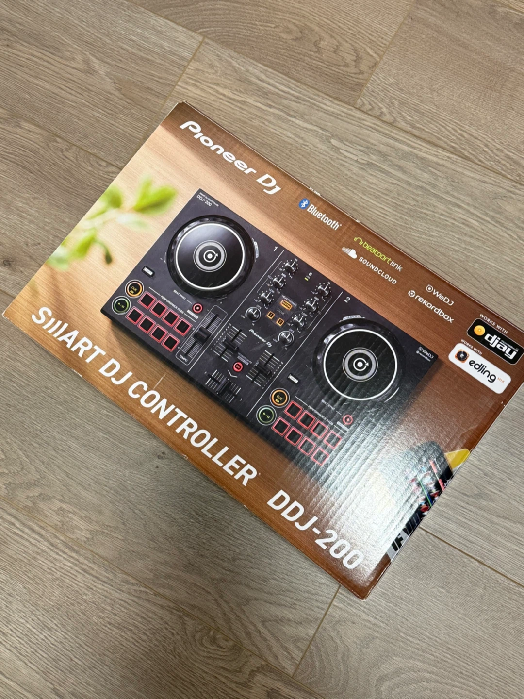 Pioneer DJ DDJ-200 Smart DJ Controller