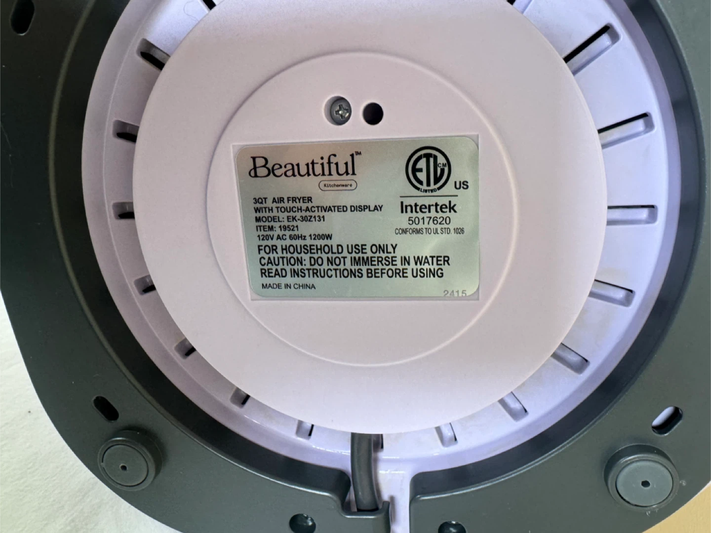 Beautiful 3QT Air Fryer with Touch-Activated Display - photo 4