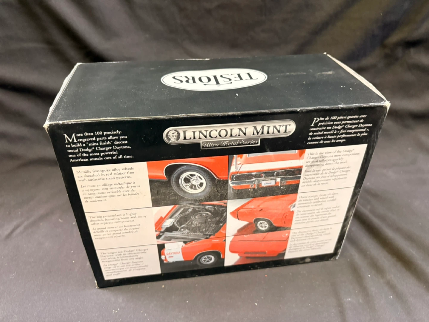 Testors Lincoln Mint Dodge Charger Daytona 1/24 Scale Model Kit - photo 3