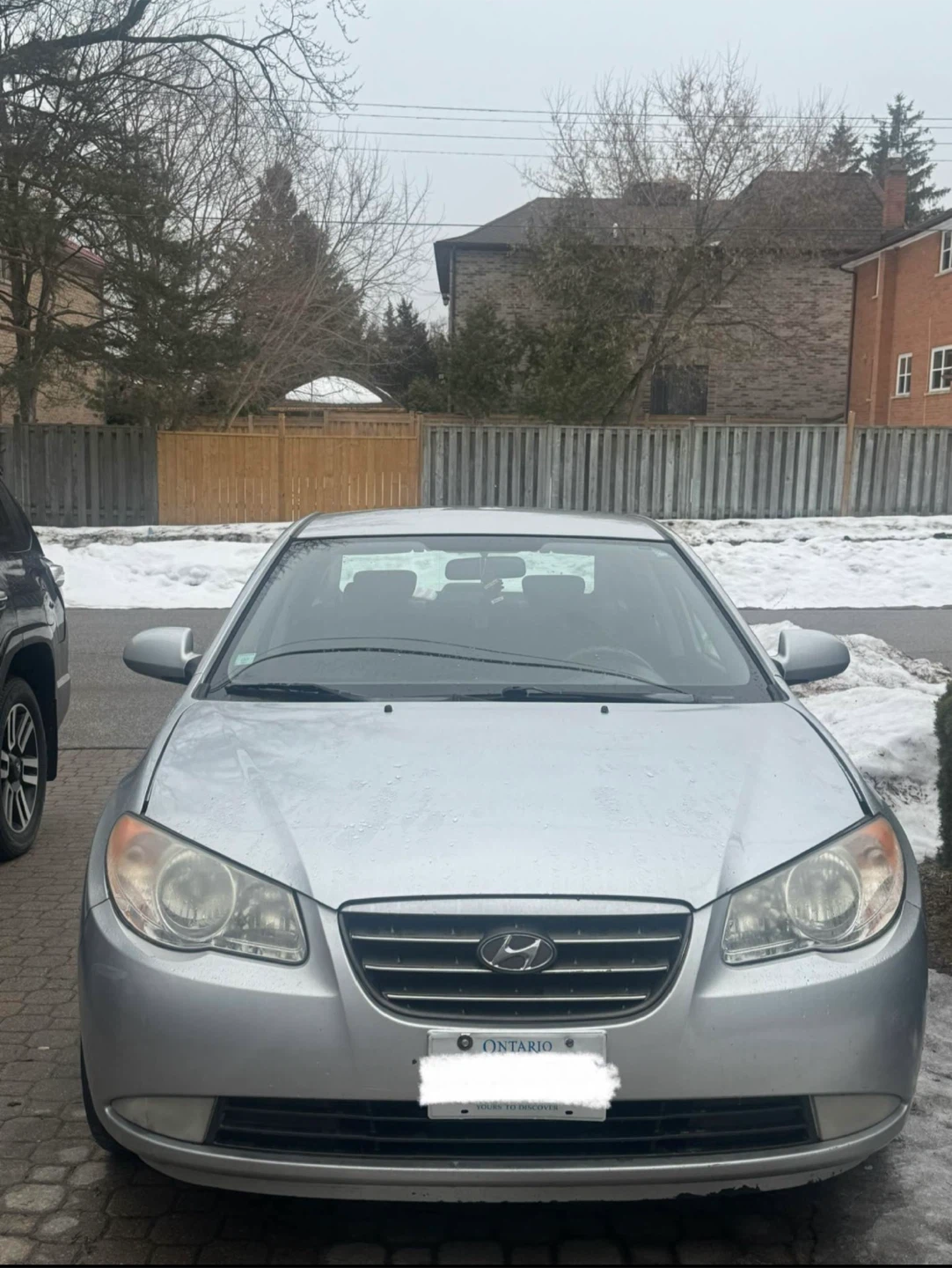 Silver Hyundai Elantra Sedan - photo 3
