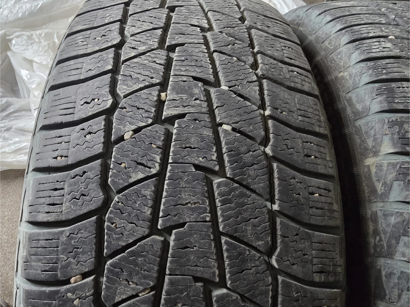 Winter Tires - 205/55R16 - photo 3