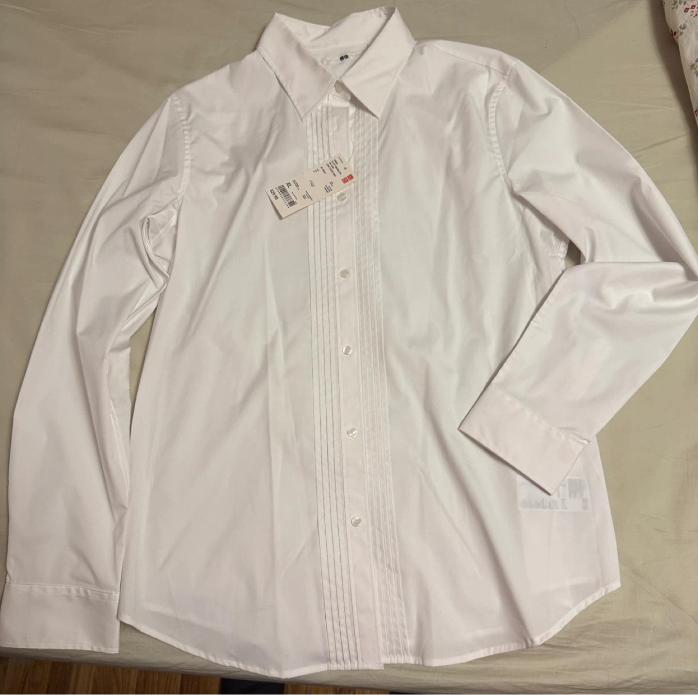 UNIQLO Women's  UV Cut Long Sleeve Shirt - White, XL
