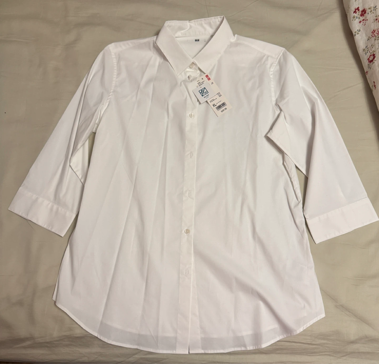 UNIQLO Women's UV Cut 3/4 sleeves shirt