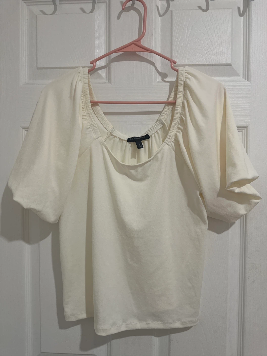 Banana Republic Cream Puff Sleeve Top - Size S