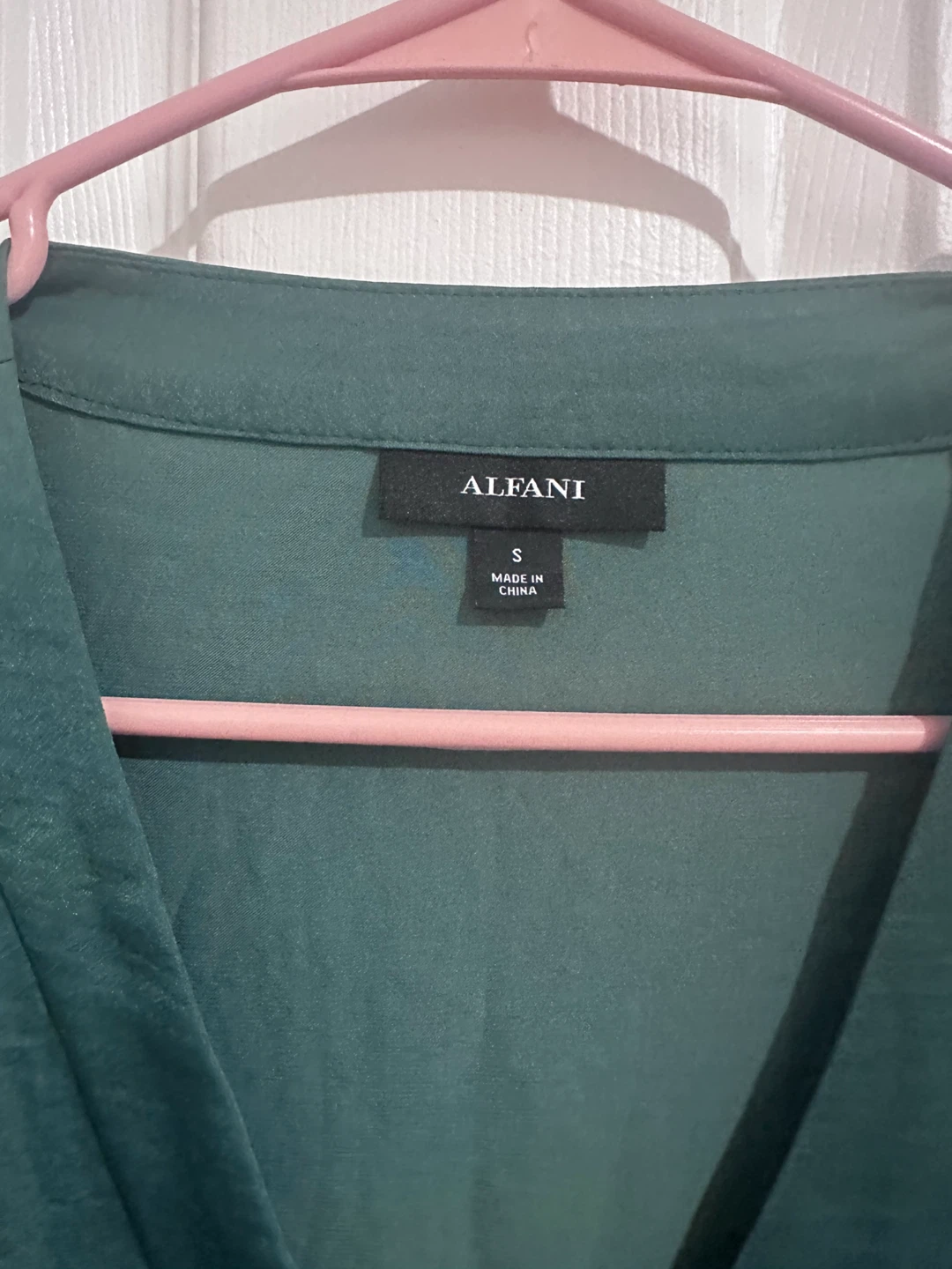Alfani Women's Green V-Neck Long Sleeve Blouse Size S - photo 2