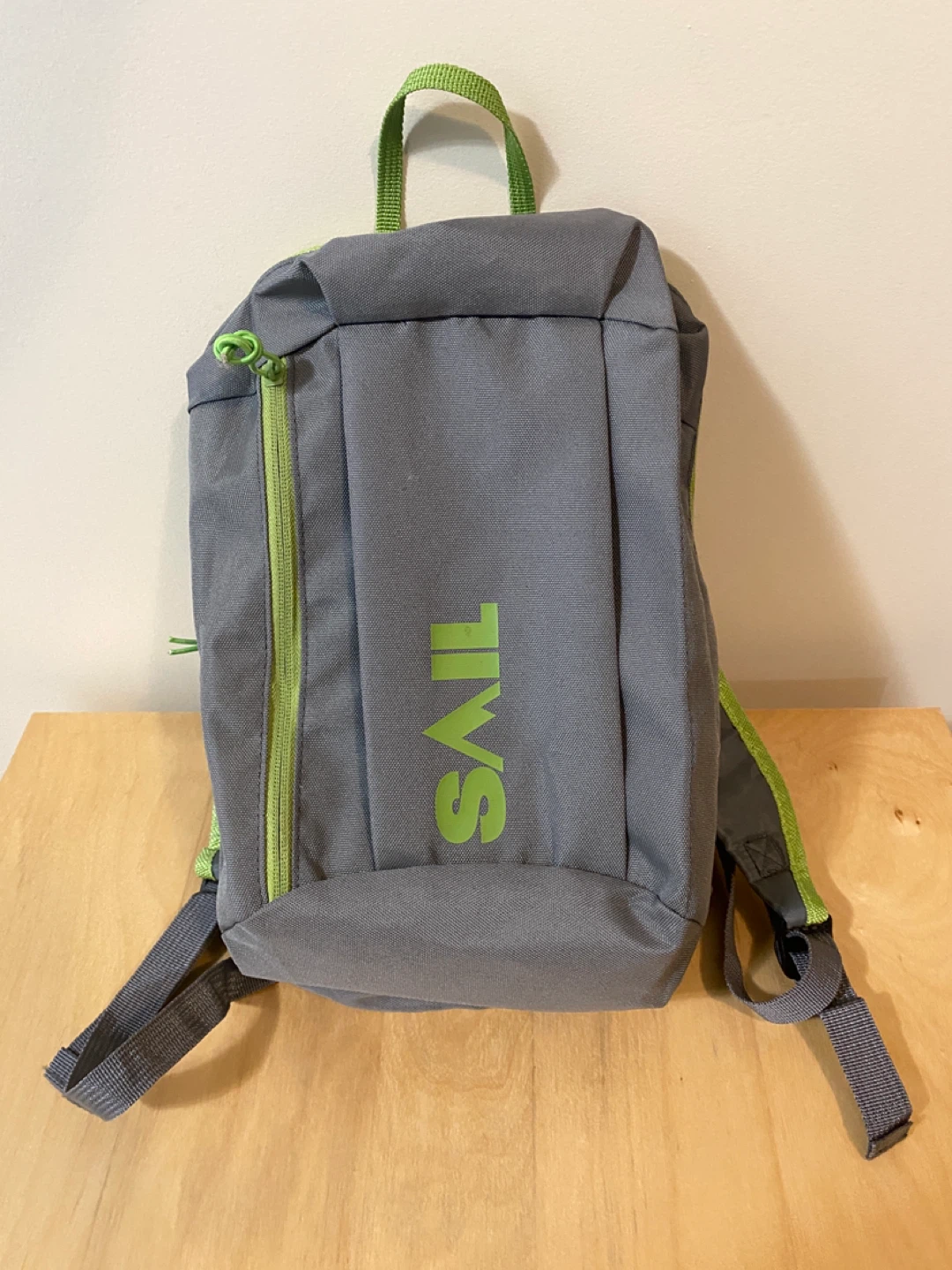 SAIL 10L Waterproof Daypack Backpack – Lightly Used - photo 4
