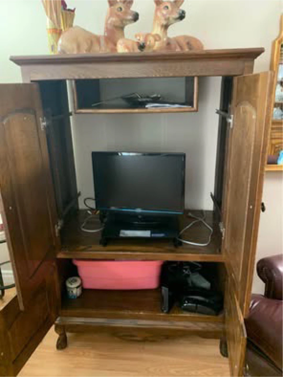 Wooden Oak Media Cabinet - photo 2