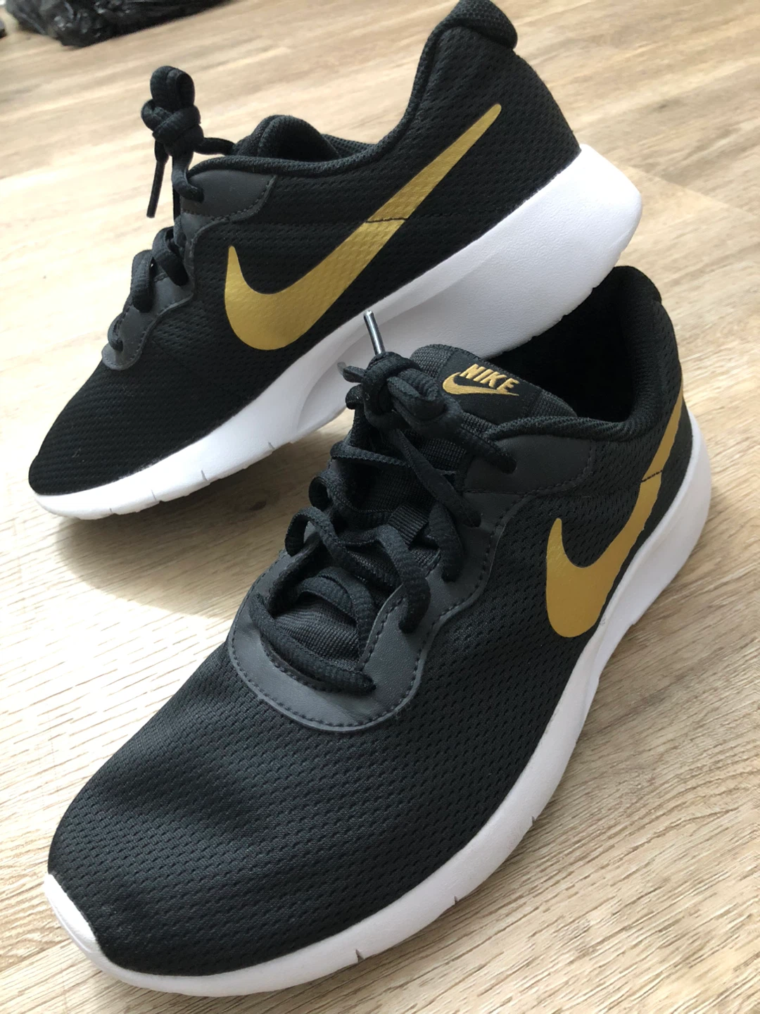 Brand new! Nike Tanjun sneakers