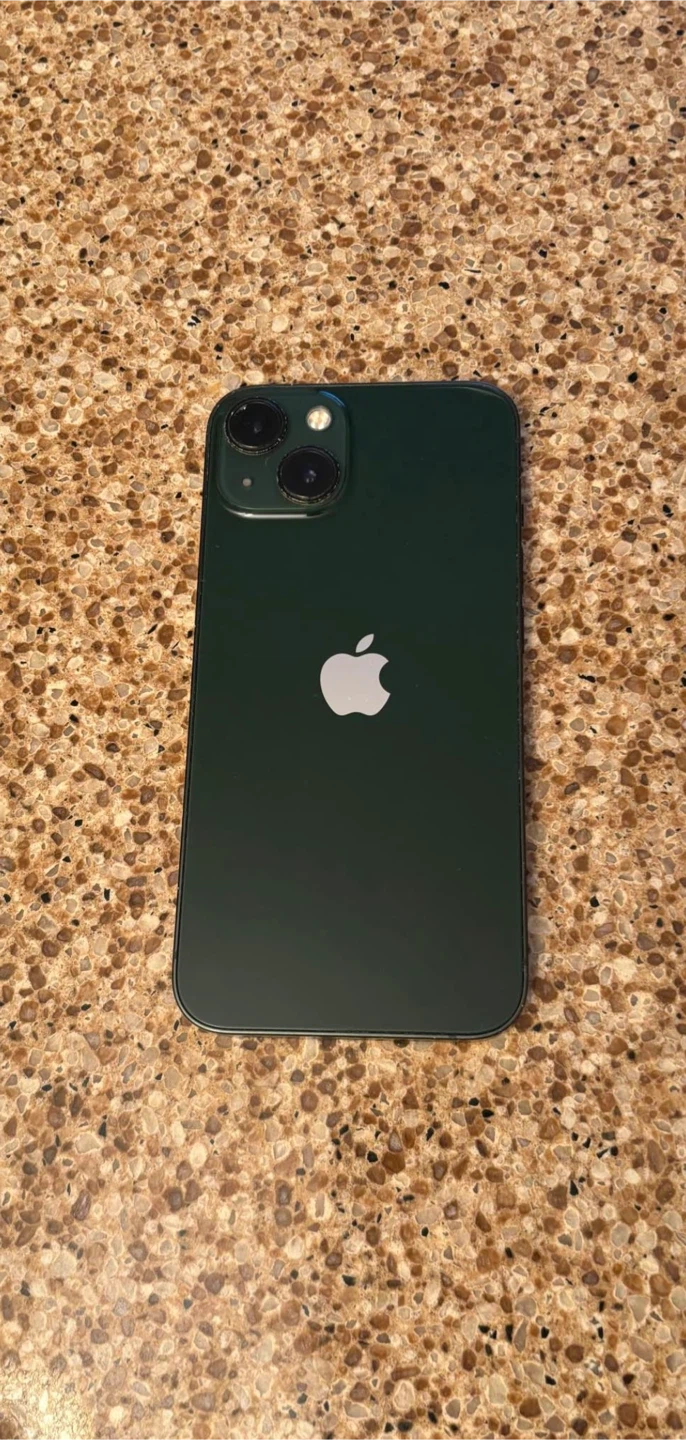 iPhone 13 256GB Green